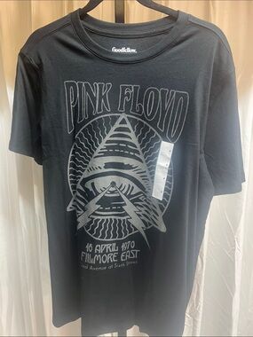 Goodfellow & Co Black Pink Floyd Graphic Band Tee